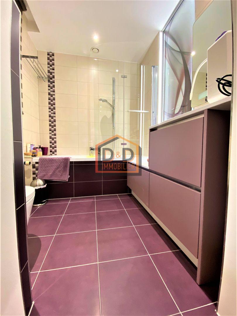 Appartement à Howald, 140 m², 2 chambres, 2 salles de bain, 1 garage, 1 €
