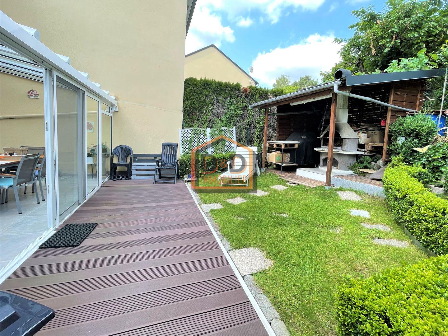 Maison à Wecker, 192 m², 4 chambres, 2 salles de bain, 2 garages, 1 446 420 €
