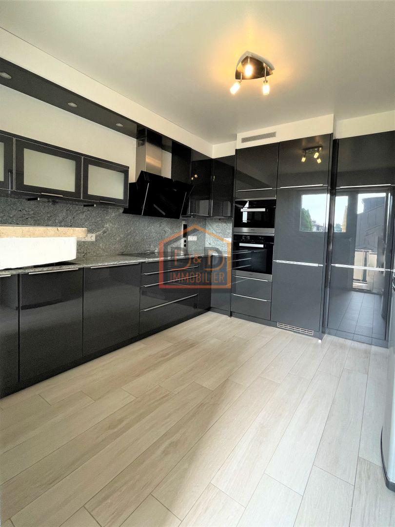 Appartement à Howald, 105 m², 2 chambres, 1 salle de bain, 1 garage, 849 674 €