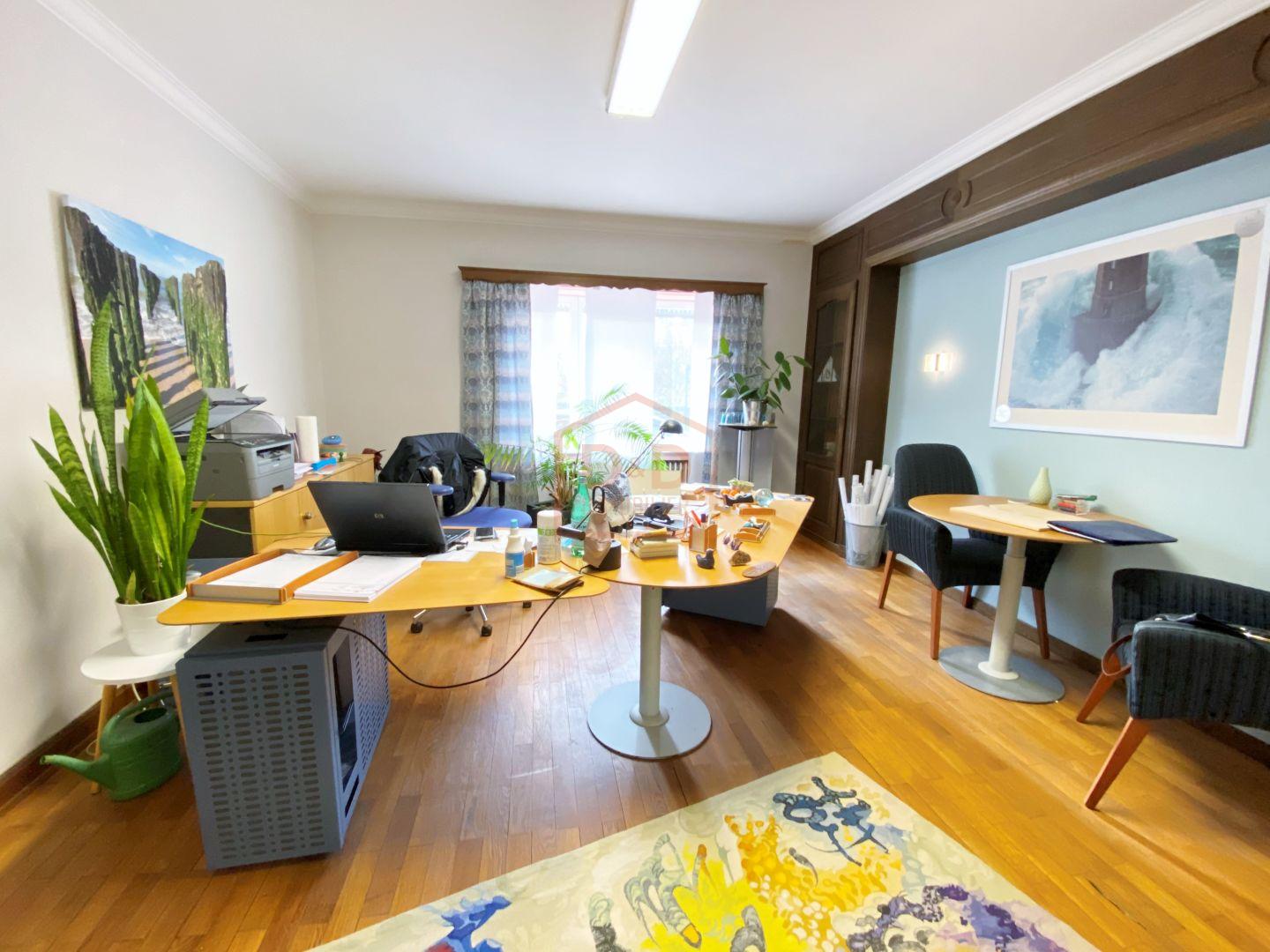 Bureau à Remich, 33 m², 800 €/mois