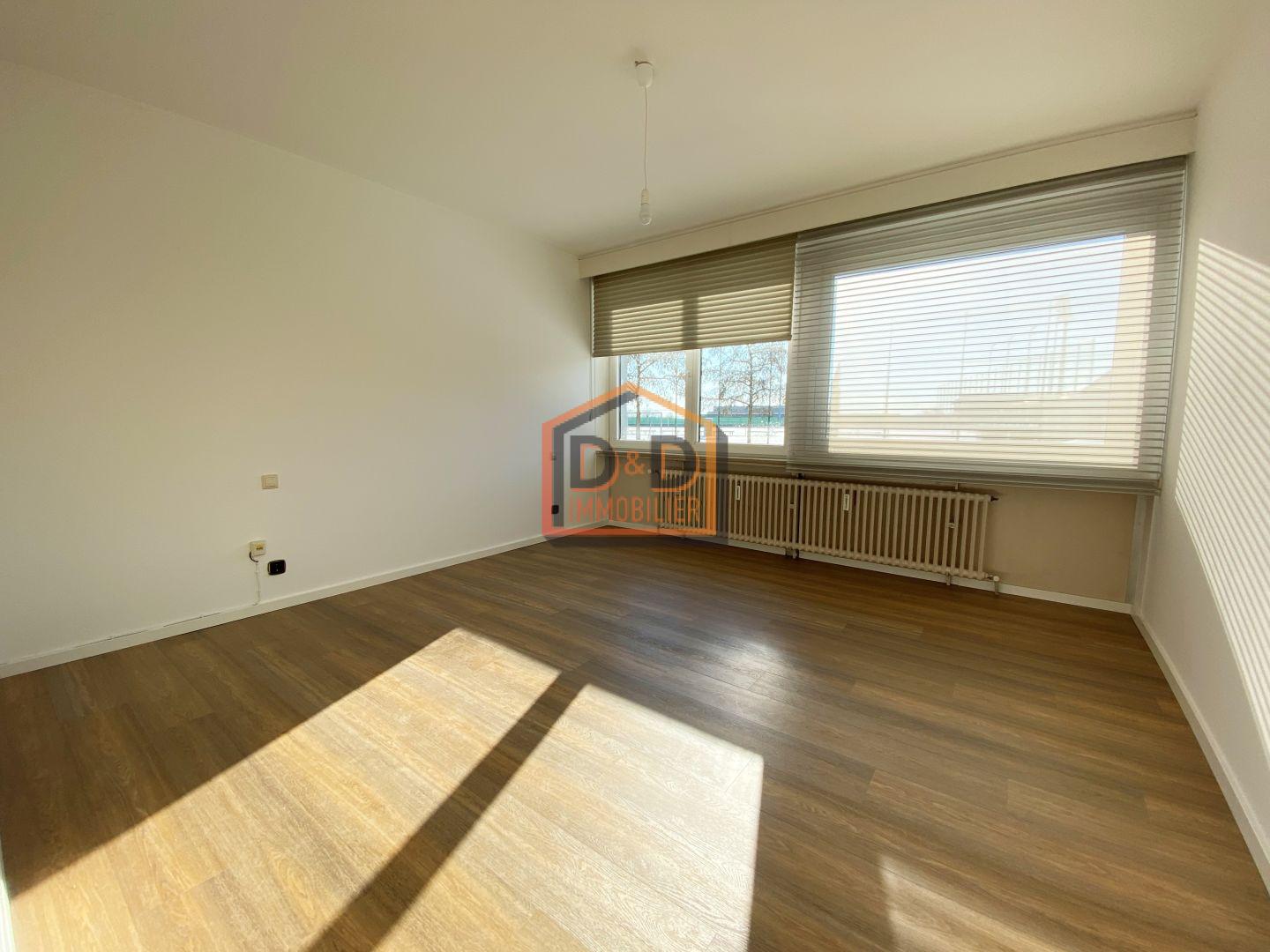 Appartement à Luxembourg-Limpertsberg, 100 m², 2 chambres, 1 salle de bain, 1 750 €/mois